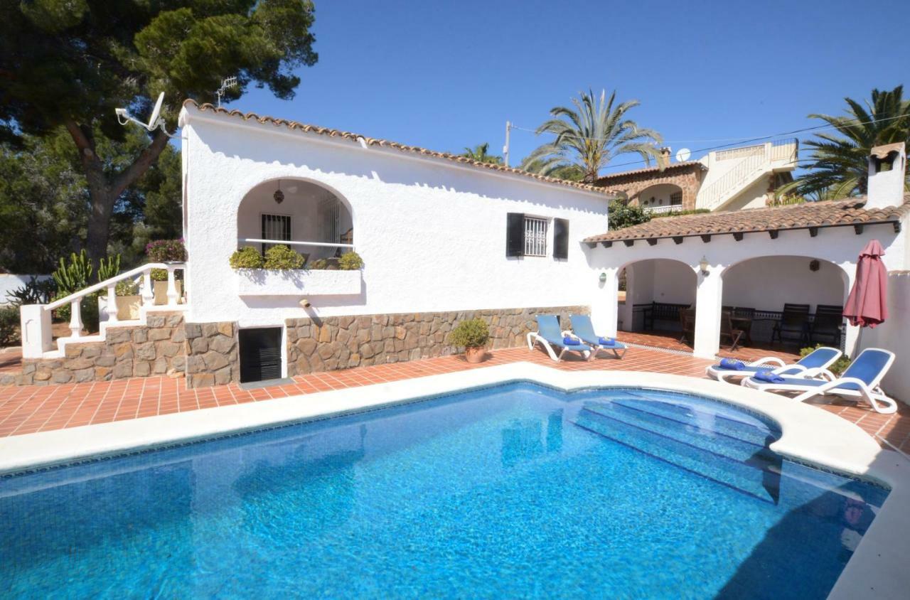 VILLA WALLY | BENISSA, SPAIN | SEASON DEALS FROM €212